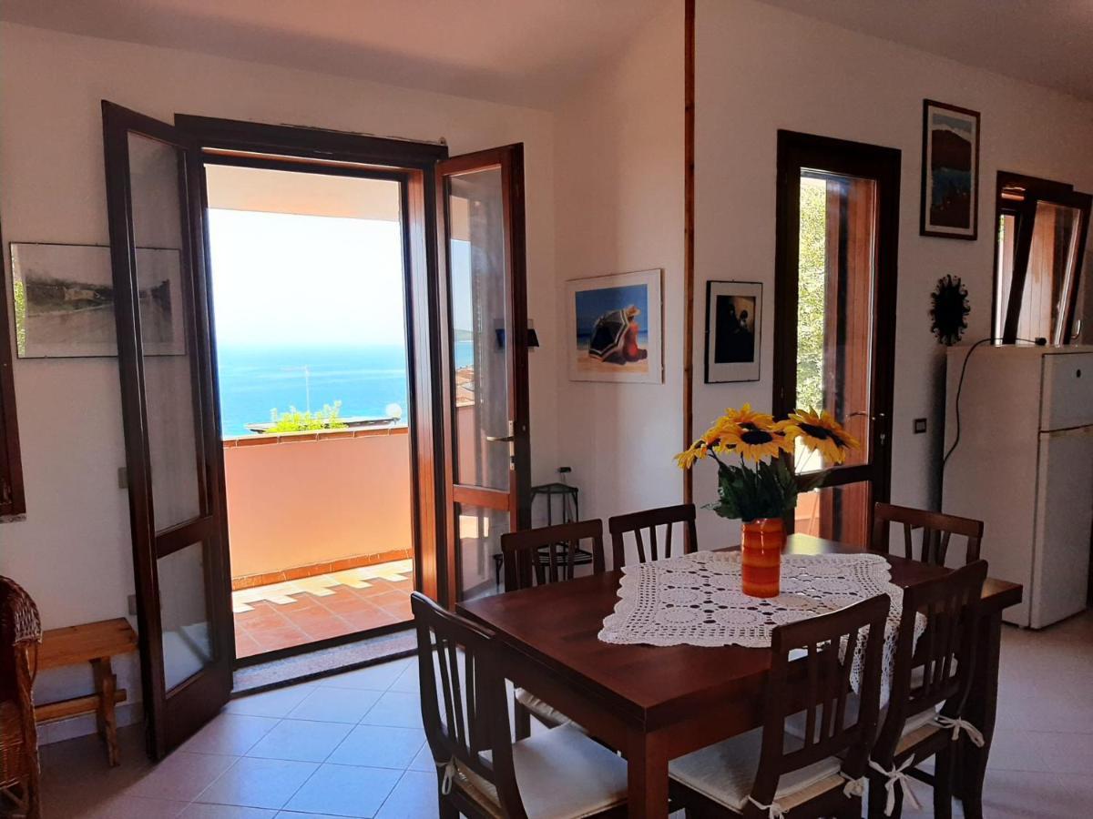 Il Giglio Vista Mare Apartment Funtana Meiga Exterior photo